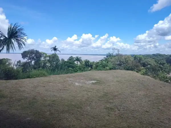 Mirador sobre el río Amazonas